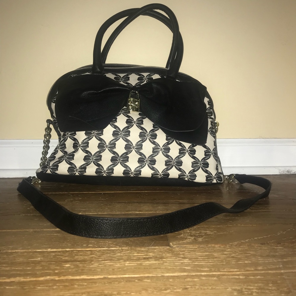 Betsey Johnson bag